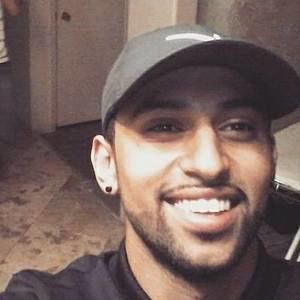 Meet your Posher, Cesar